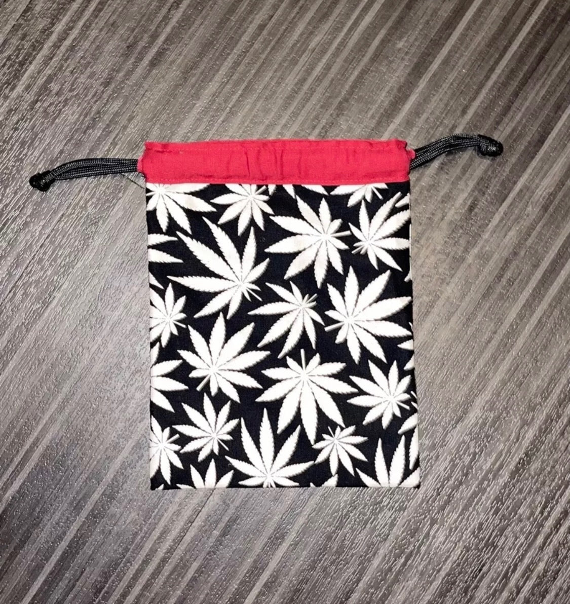 MJ Pouch-Glows in the dark