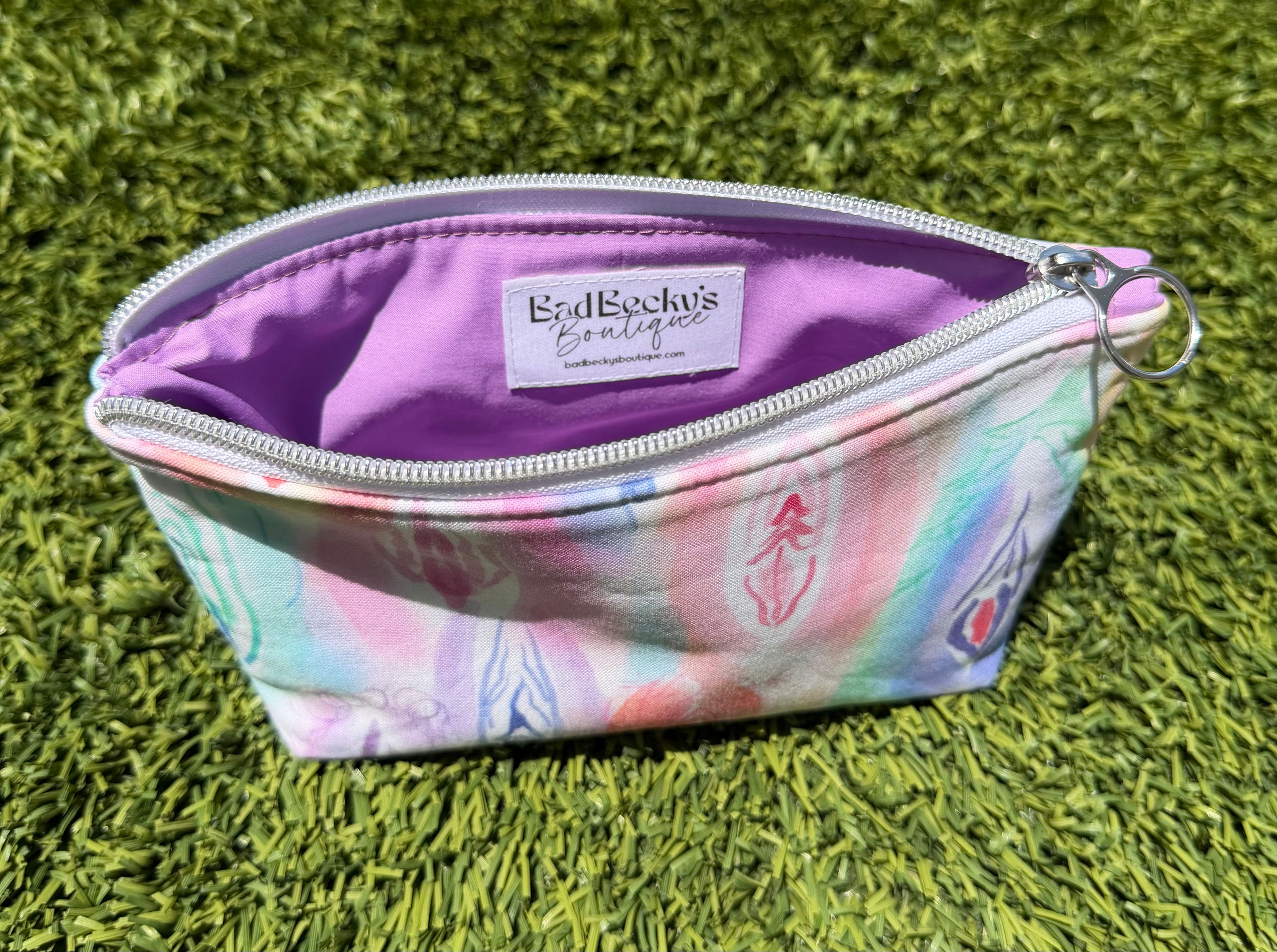 Pastel Vulva Zippered Pouch